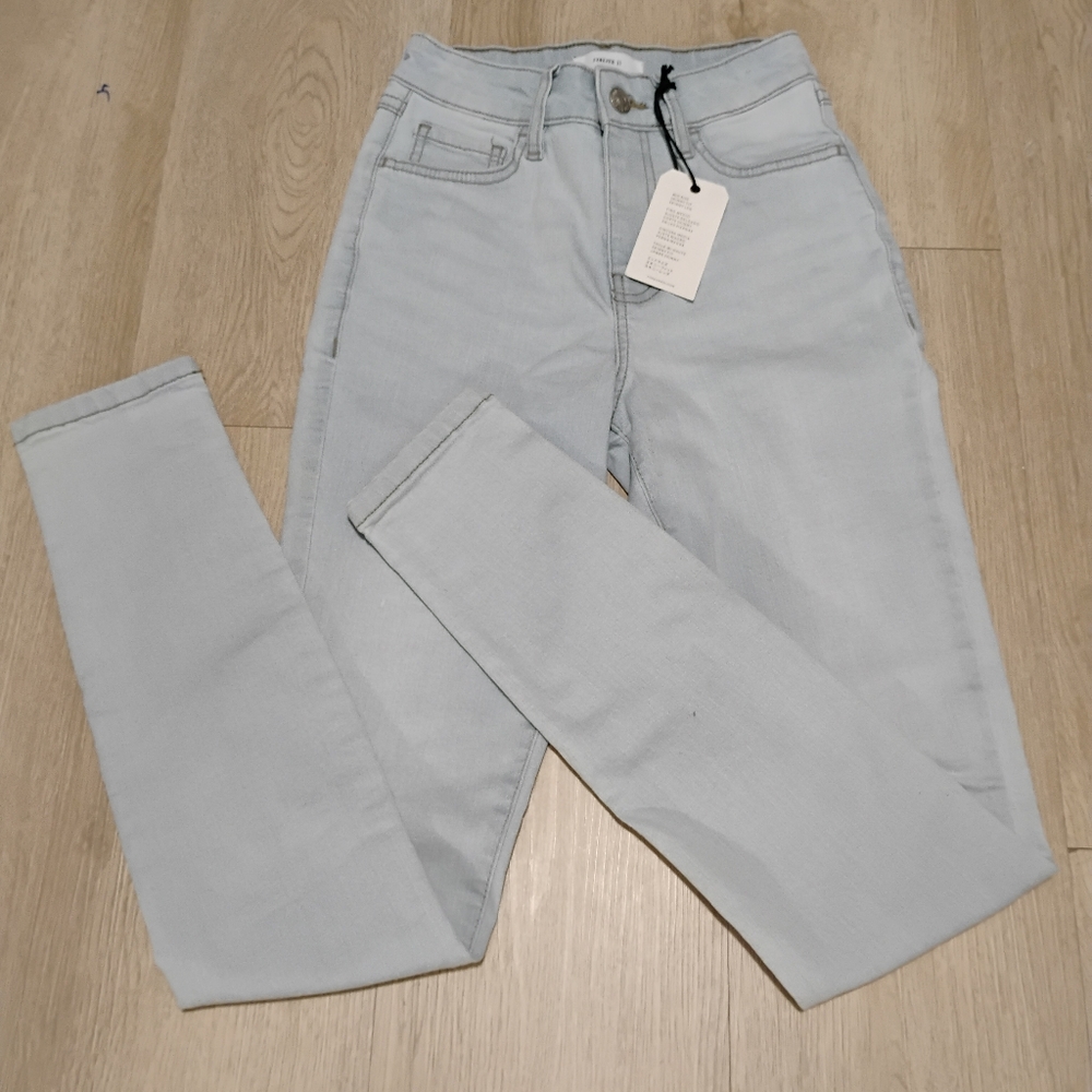 Forever 21 Light Blue Mid Rise Skinny Jeans